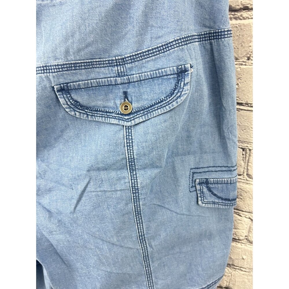 Style & Co Chambray Blue Zip Zag Cargo Pocket Shorts size 18W Mid Rise - Picture 3 of 11